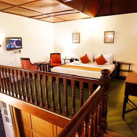 The Palace Belvedere Walkable Distance From Mall Road Nainital Luaran gambar